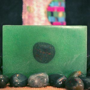 Spell Soap to Attract Money with complete casting